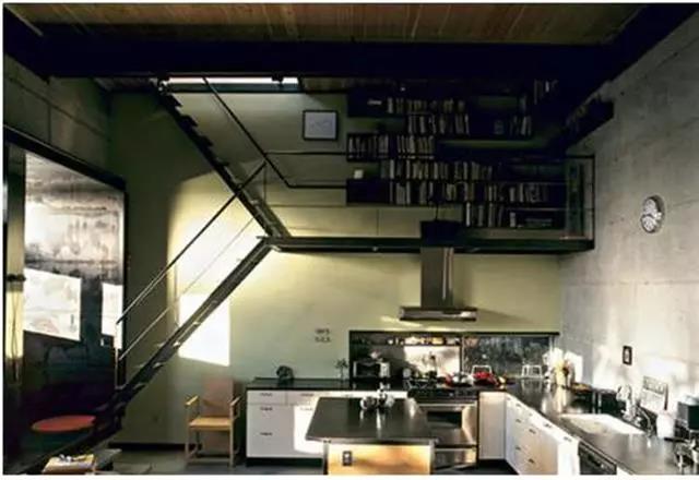 楼梯设计如何节省空间 